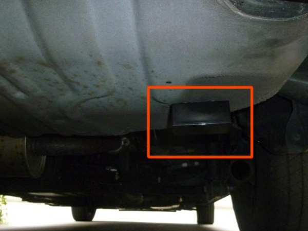 王屋镇车辆GPS定位器检测与拆除